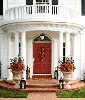 Get Ready for Fall With 10 Fresh Looks for Your&nbsp;Entryway