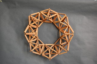 A Cinnamony Twist for Your Holiday&nbsp;Wreath