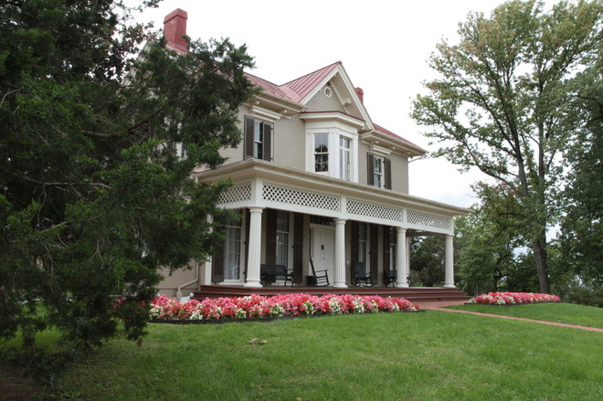 A Home for a&nbsp;Hero