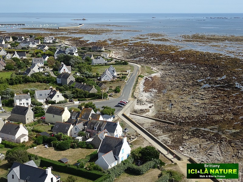 05-walking-holidays-in-france-brittany