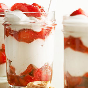 Strawberry and Rhubarb with Cheesecake&nbsp;Cream