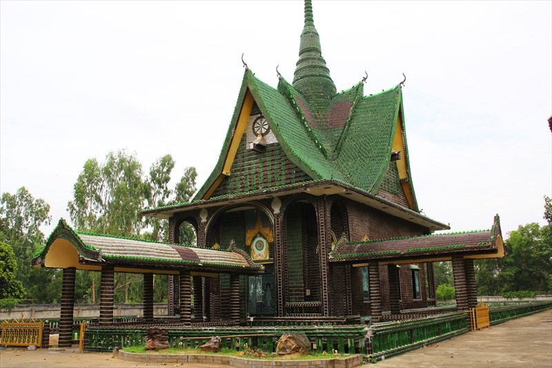 Temple of a Million Bottles: Thailand’s Recycling Wonders of the&nbsp;World