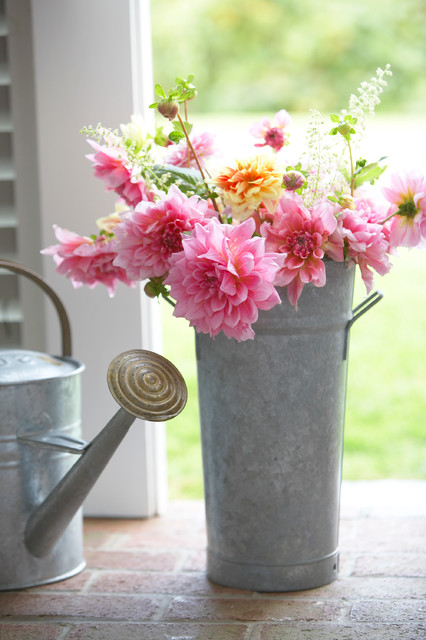 How to Grow a Flower Garden for&nbsp;Bouquets