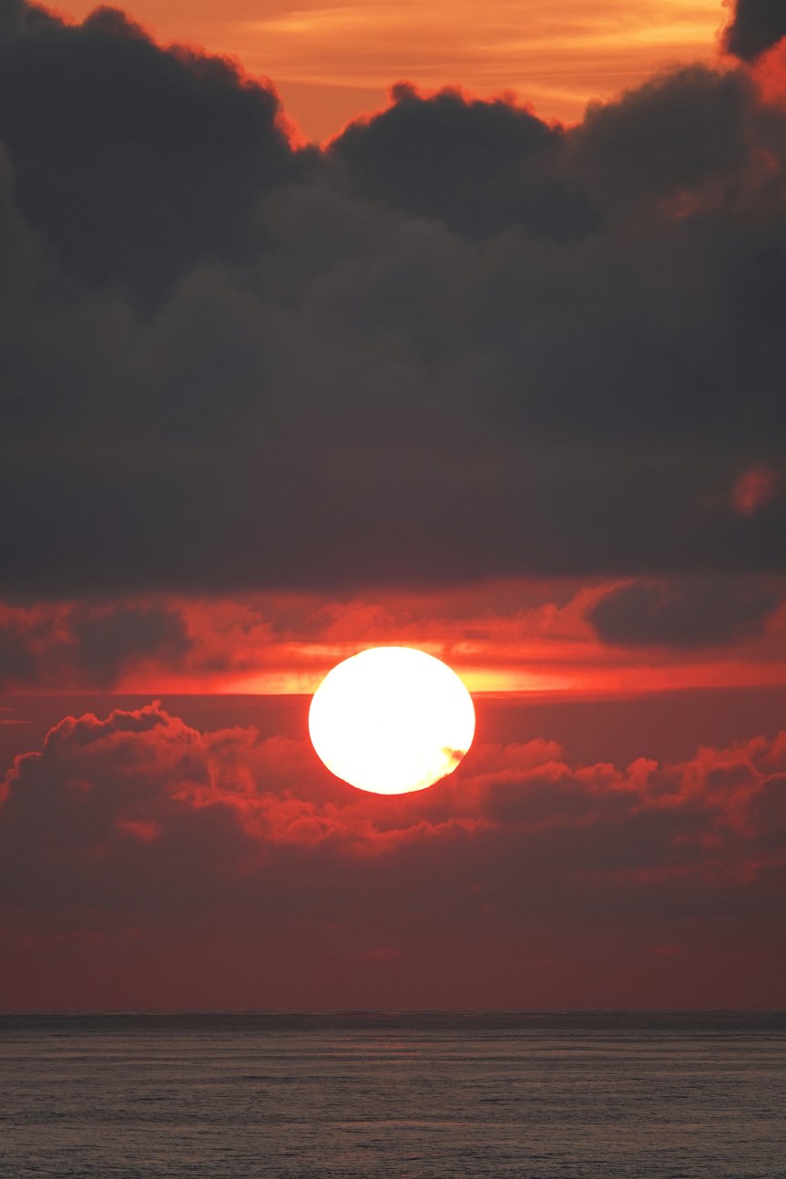 The Same Sun Shines For Us&nbsp;All~