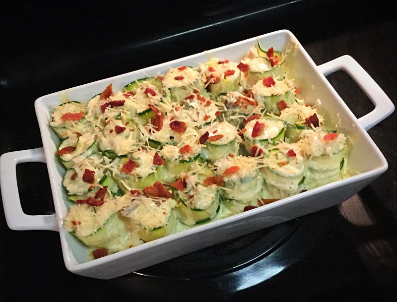 Chicken Alfredo Zucchini Roll-ups. Um.&nbsp;YES!