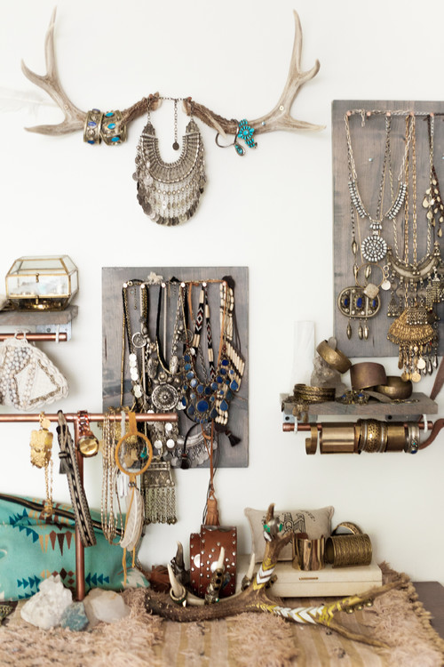 28 Creative Ways to Store (and Display) Your&nbsp;Jewelry