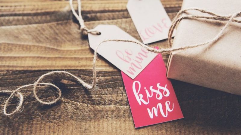 Last Minute Valentine’s Day Gifts That Will Actually Ship in Time —&nbsp;StyleCaster
