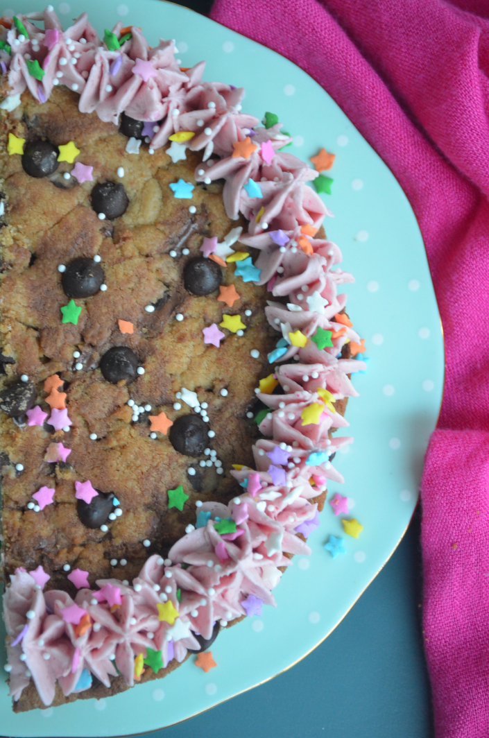 [VIDEO] Small Batch EASTER Skillet Chocolate Chip Cookie&nbsp;—