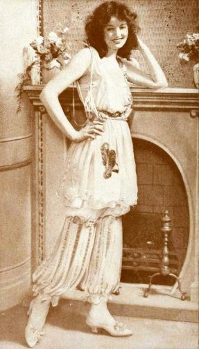 Doris Kenyon wearing pajamas in January 1920 Shadowland